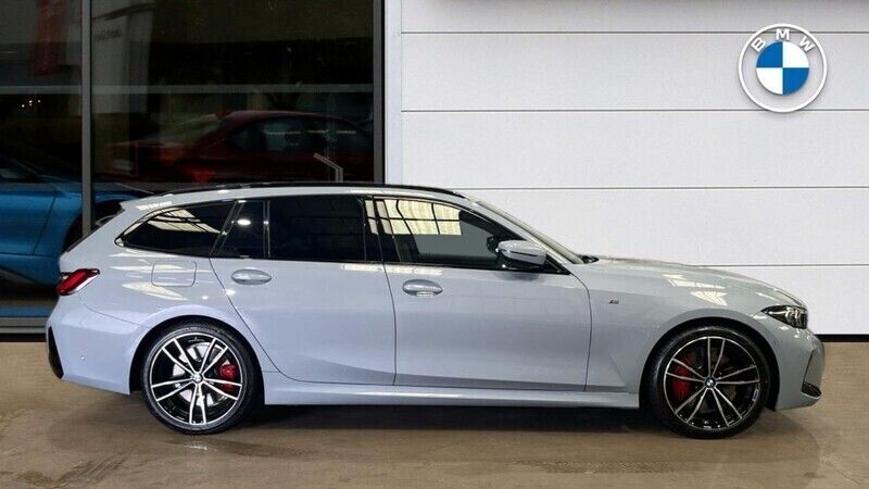 Used BMW 320 M Sport 181 HP (133 kW) 2024 Grey Estate