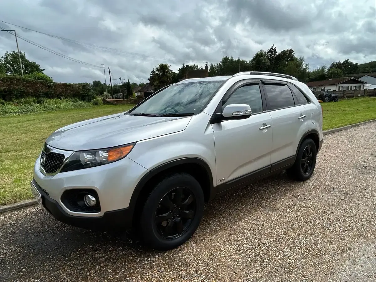 Used Kia Sorento 197 HP (144 kW) 2012 Silver SUV