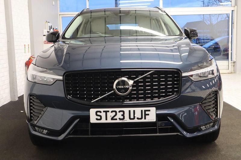 Used Volvo XC60 Plus 2023 Blue SUV