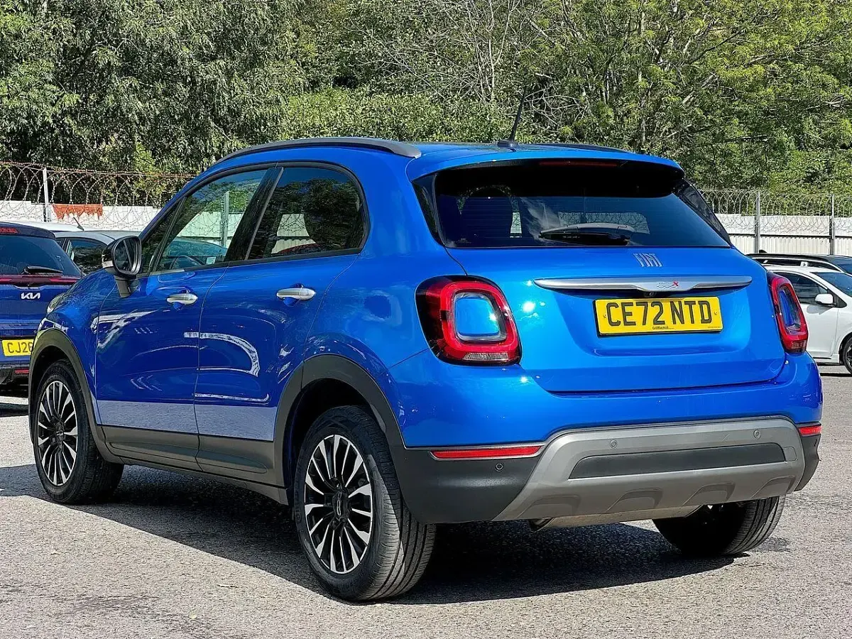 Used Fiat 500X Cross 120 HP (88 kW) 2022 Blue SUV