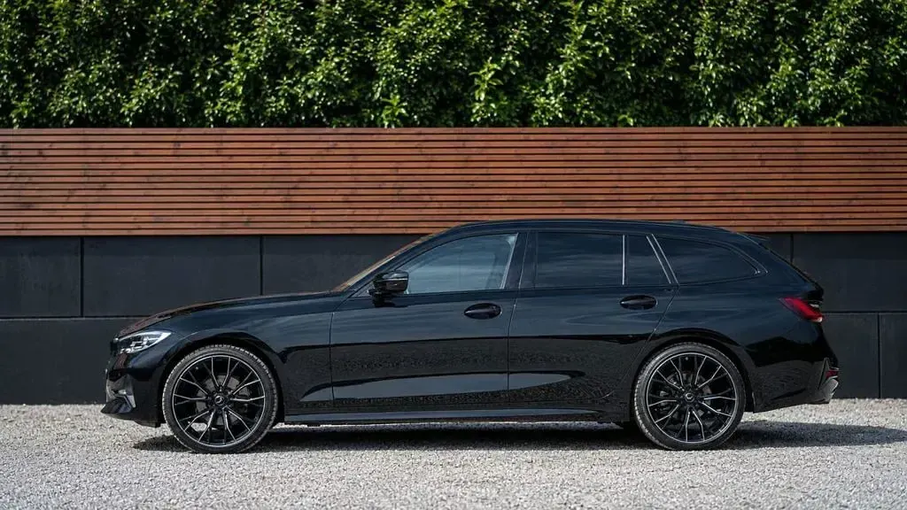 Used BMW 320 Sport Line 2020 Black Estate