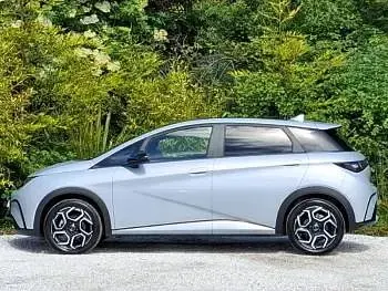 New BYD Dolphin Design 150 kW (204 HP) 2026 White Hatchback