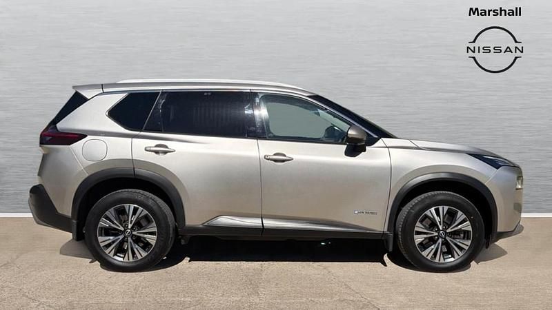 Used Nissan X-Trail N-Connecta 213 HP (156 kW) 2023 Silver SUV