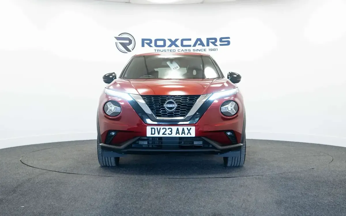 Used Nissan Juke Tekna 114 HP (83 kW) 2023 Red SUV