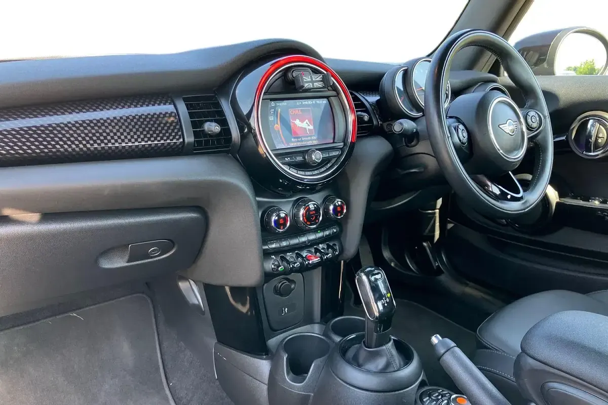 Used Mini Cooper S Cabriolet Comfort 192 HP (141 kW) 2019 Black Cabriolet