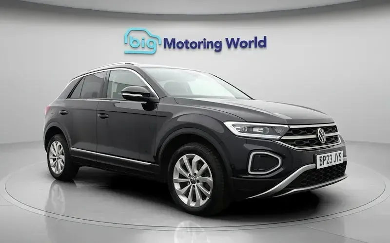 Used VW T-Roc Style 110 HP (80 kW) 2023 Black SUV