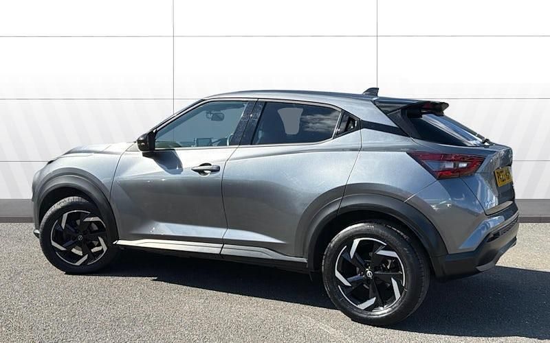 Used Nissan Juke N-Connecta 114 HP (83 kW) 2023 Grey SUV