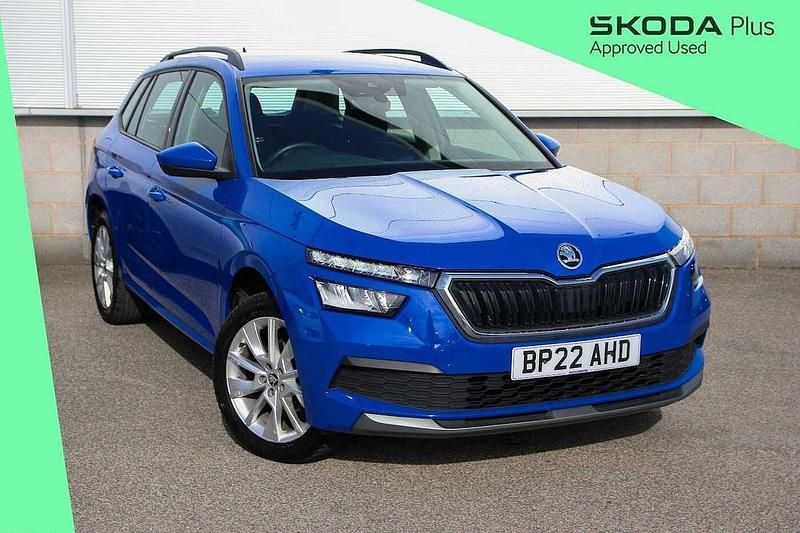 Used Skoda 110 R SE 81 HP (59 kW) 2022 Energy blue Estate