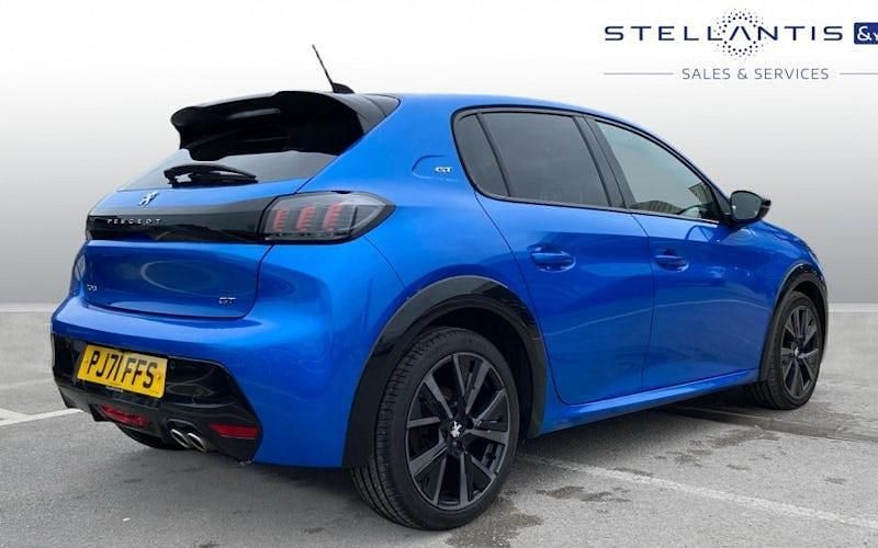 Used Peugeot 208 Premium 131 HP (96 kW) 2022 Blue Hatchback