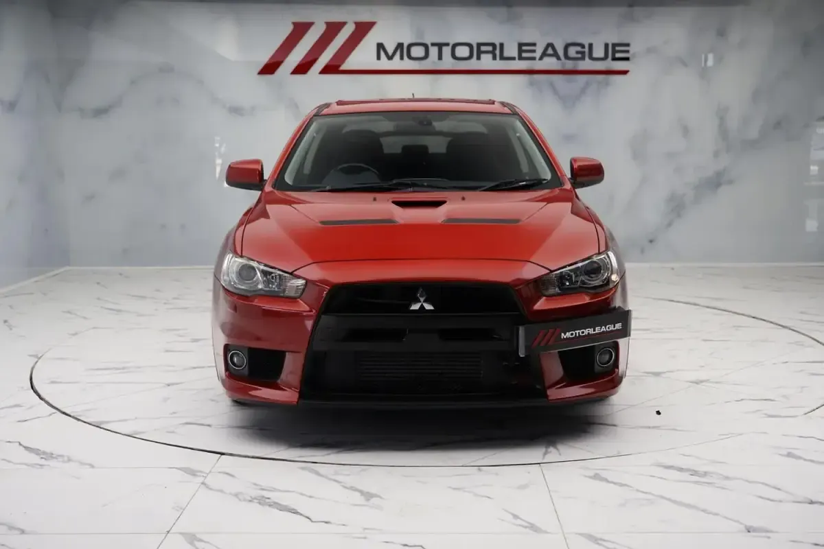 Used Mitsubishi Lancer 240 HP (176 kW) 2011 Red Sedan