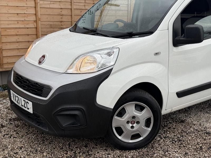 Used Fiat Fiorino 80 HP (58 kW) 2021 White MPV