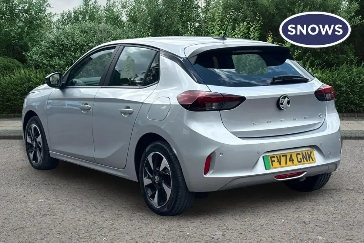 Używany Vauxhall Corsa-e Design Edition 100 kW (136 KM) 2024 Szary Hatchback