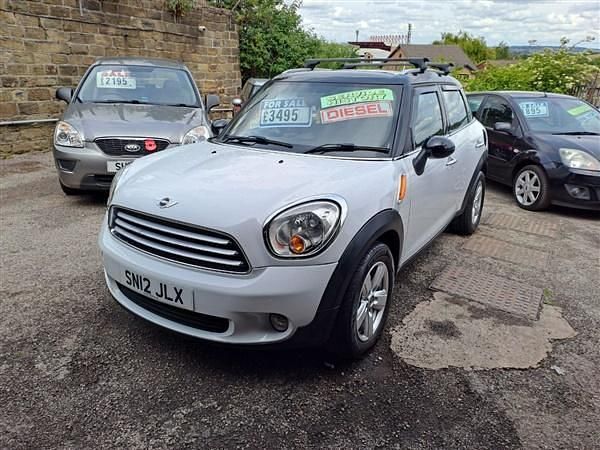 White Used 2012 Mini Cooper D Hatchback | £3,495 (Fair price) - Image 1/1