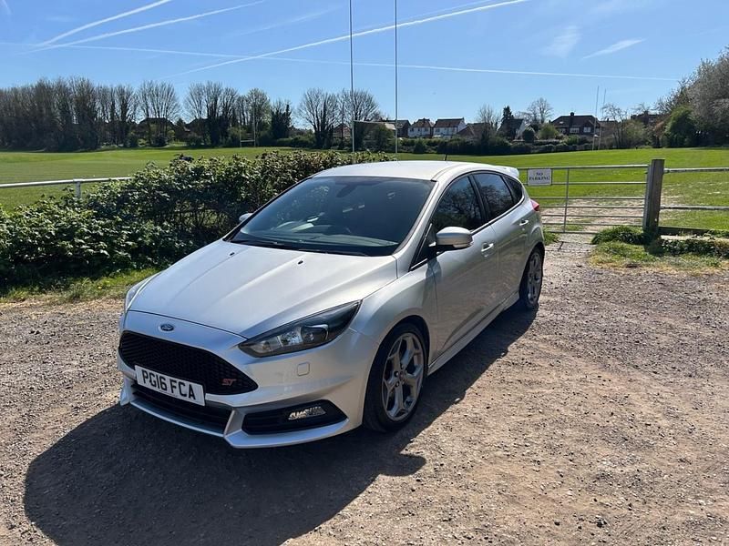 Used Ford Focus ST 2016 Silver Hatchback
