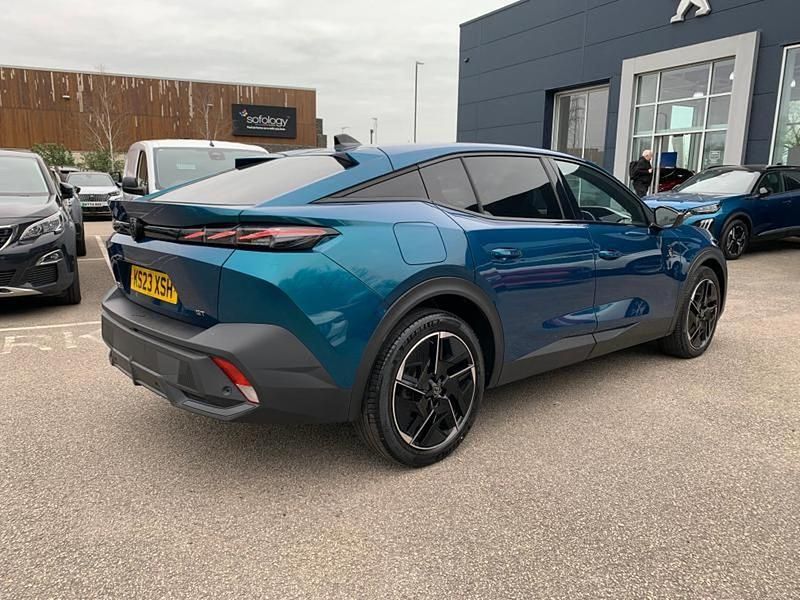 Used Peugeot 408 GT 129 HP (94 kW) 2023 Blue SUV
