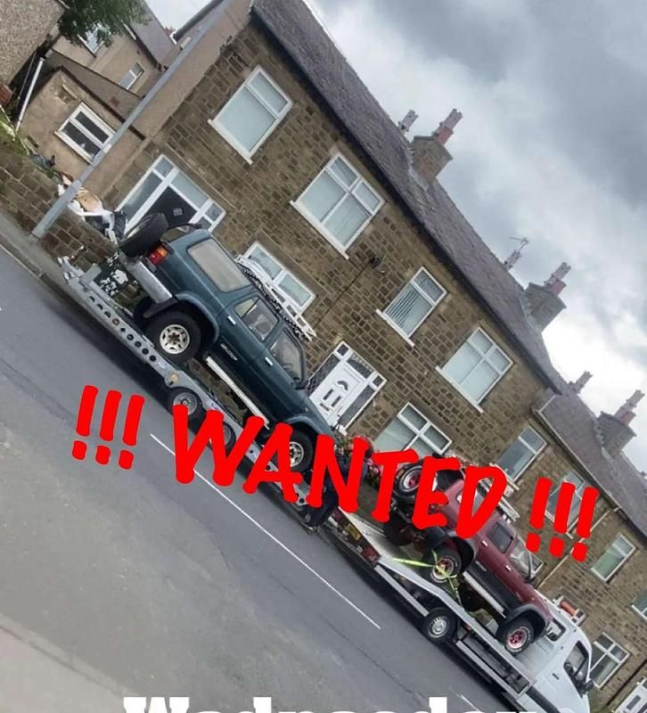 Used Toyota HiLux 2005 Blue Pickup