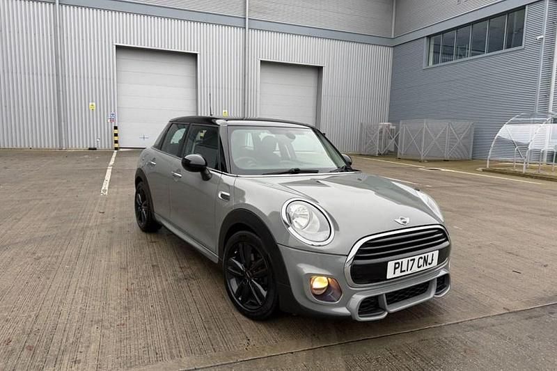 Grey Used 2017 Mini Cooper Hatch Hatchback | £7,695 (Good price) - Image 1/1