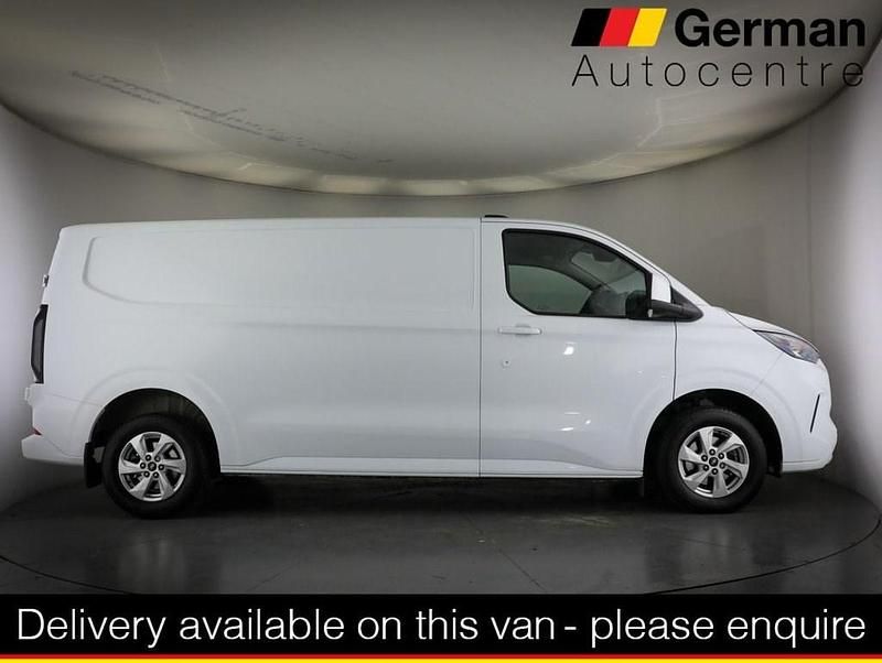Used Ford Transit Custom Limited 136 HP (100 kW) 2024 White Van