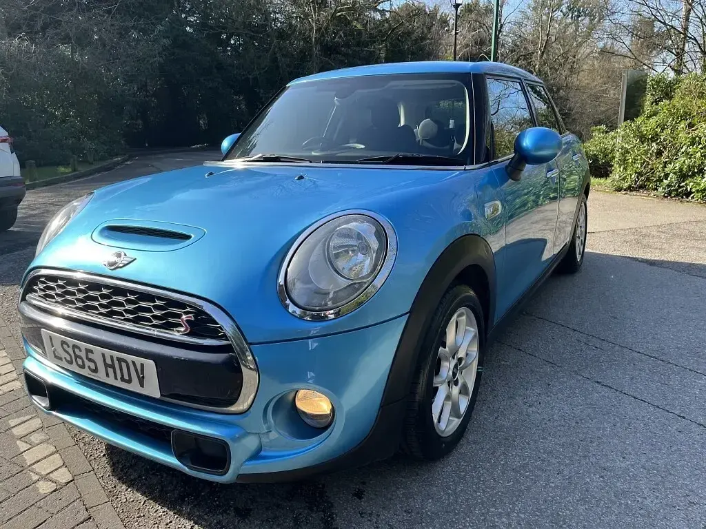 Used Mini Cooper S Hatch 192 HP (141 kW) 2015 Blue Hatchback