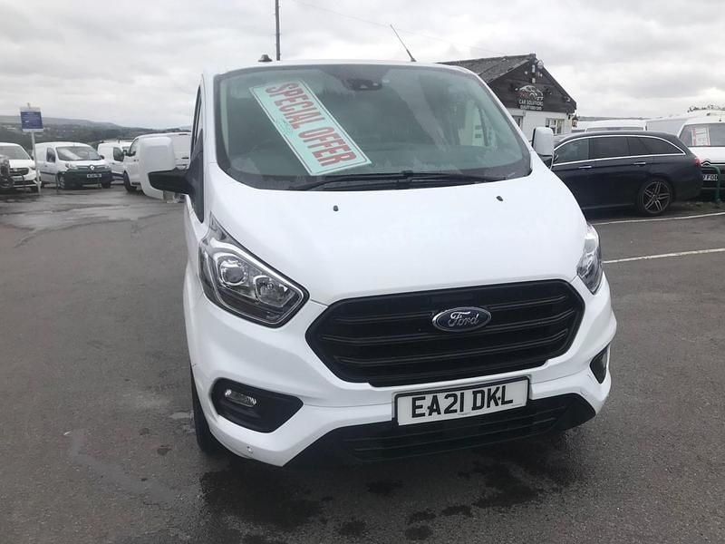 White Used 2021 Ford Transit Custom Trend Van | £13,290 (Super price) - Image 1/3
