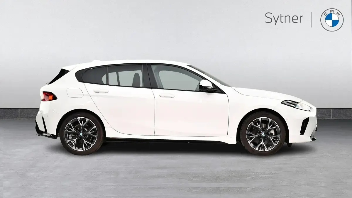Used BMW 120 M Sport 168 HP (123 kW) 2025 White Hatchback