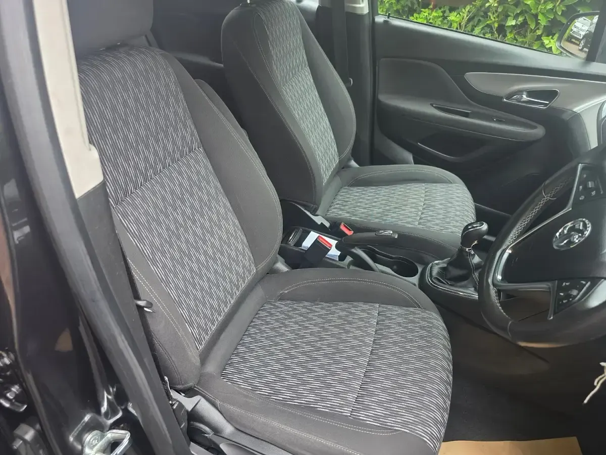 Used Vauxhall Mokka 115 HP (84 kW) 2015 Black SUV