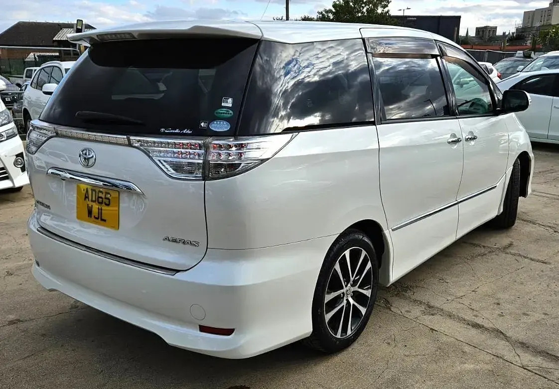Used Toyota Estima 2026 White MPV