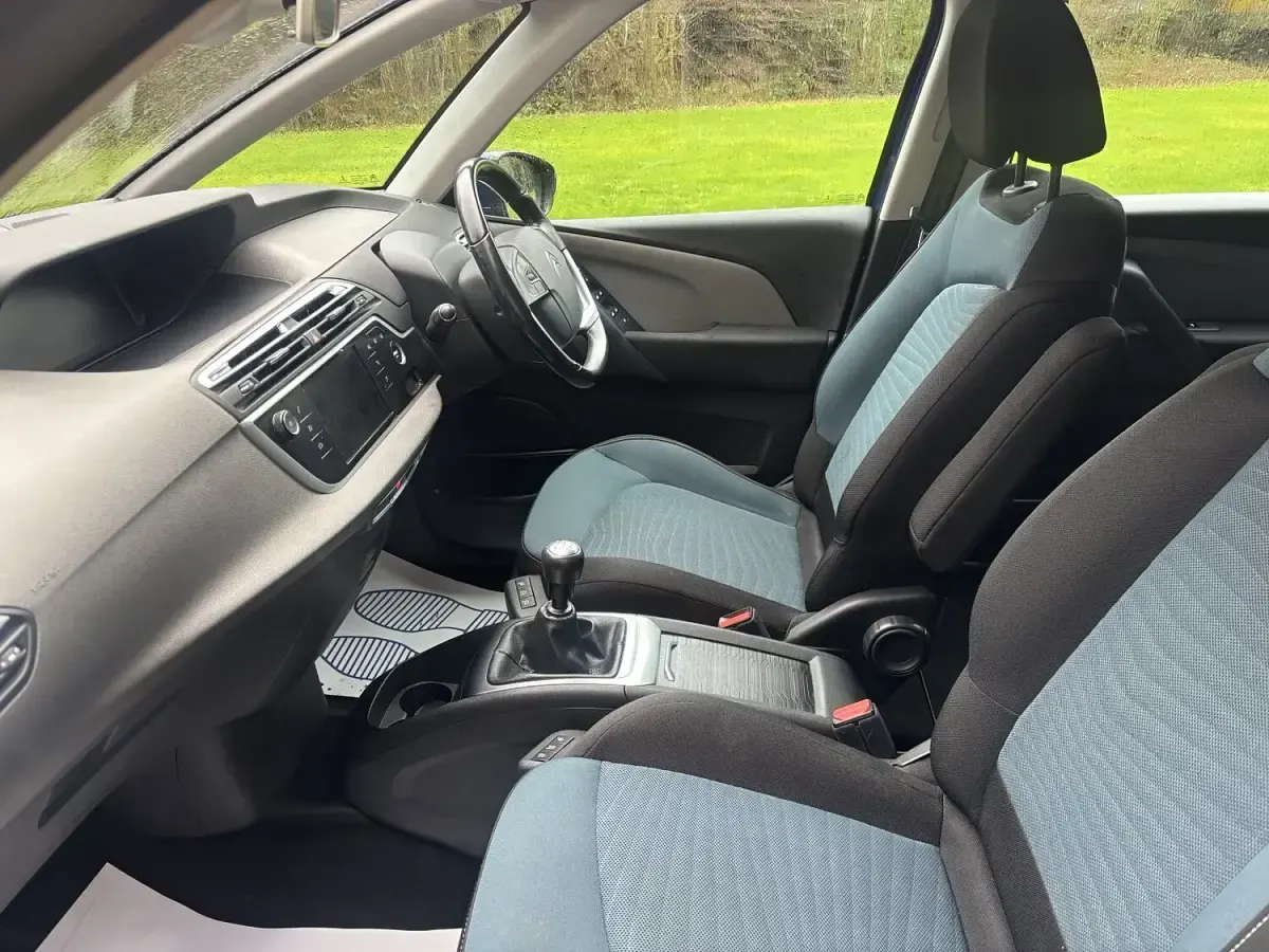 Used Citroën C4 Picasso Feel 120 HP (88 kW) 2017 Blue MPV