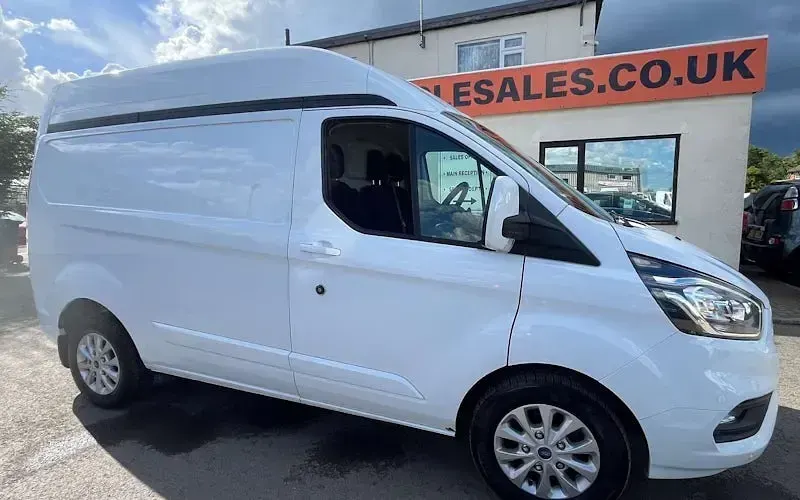 Used Ford Transit Custom Limited 170 HP (125 kW) 2023 Van