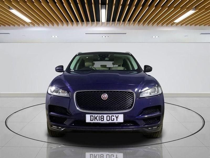 Second-hand Jaguar F-Pace Portfolio 180 CP (132 kW) 2018 Albastru SUV