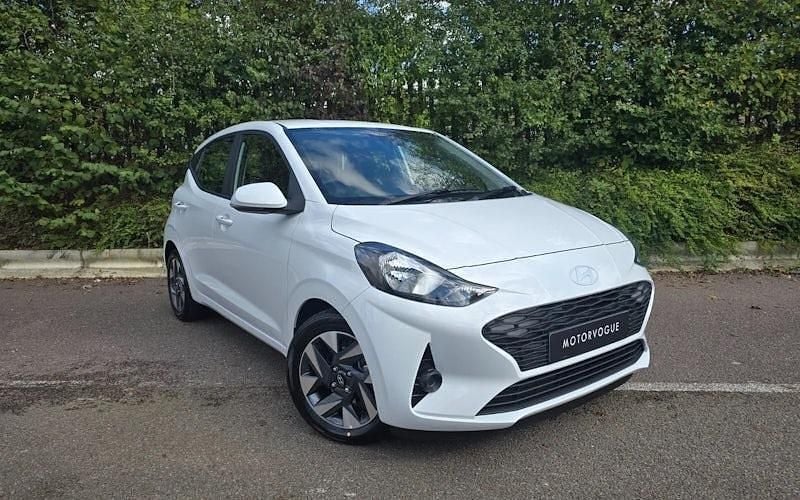 New Hyundai i10 Premium 63 HP (46 kW) 2025 White Hatchback