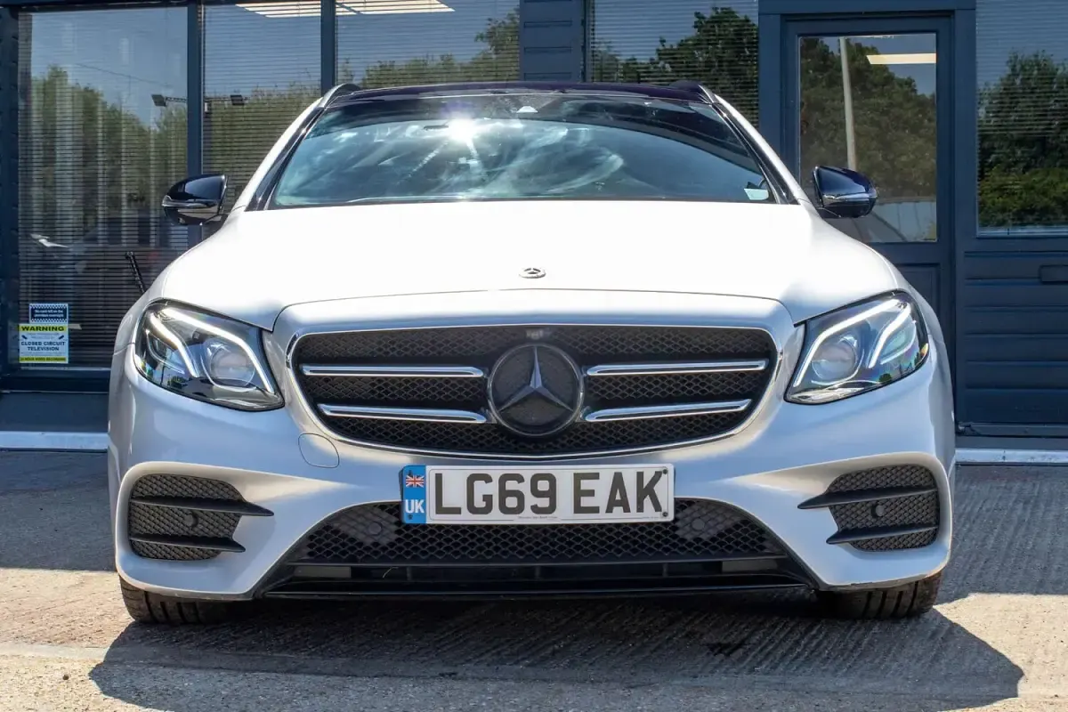 Used Mercedes E220 AMG line 194 HP (142 kW) 2019 Silver Estate