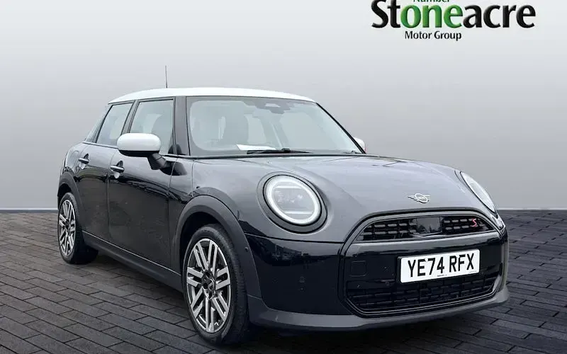 Used Mini Cooper Classic 150 kW (204 HP) 2026 Hatchback