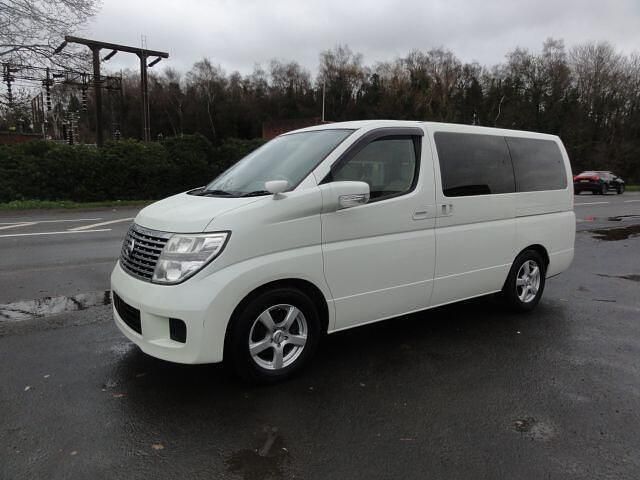 Used Nissan Elgrand 2026 White