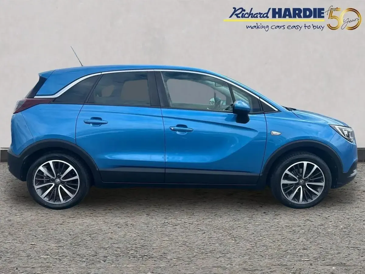 Used Vauxhall Crossland X Elite 82 HP (60 kW) 2018 Blue SUV