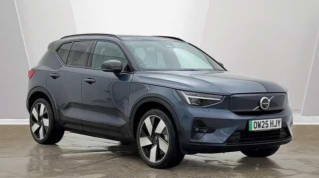 Used 2026 Volvo EX40 Ultra SUV | £41,490 (A bit pricey) - Image 1/4