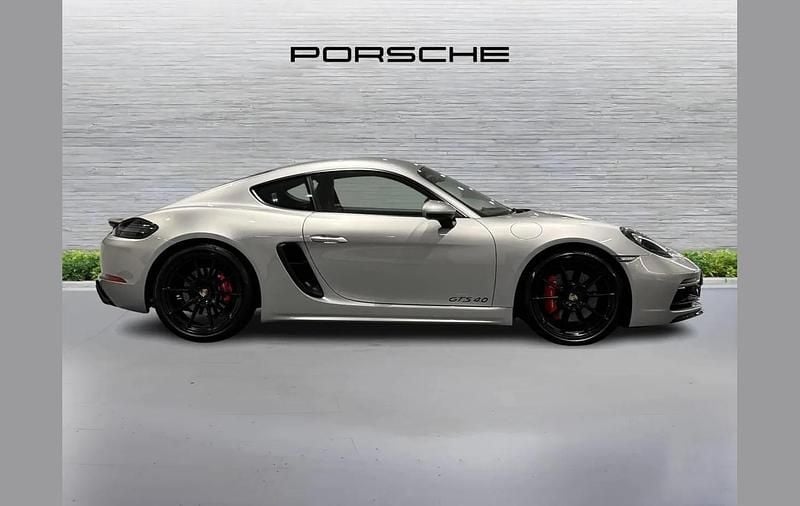 Used Porsche Cayman 394 HP (289 kW) 2022 Silver Coupe