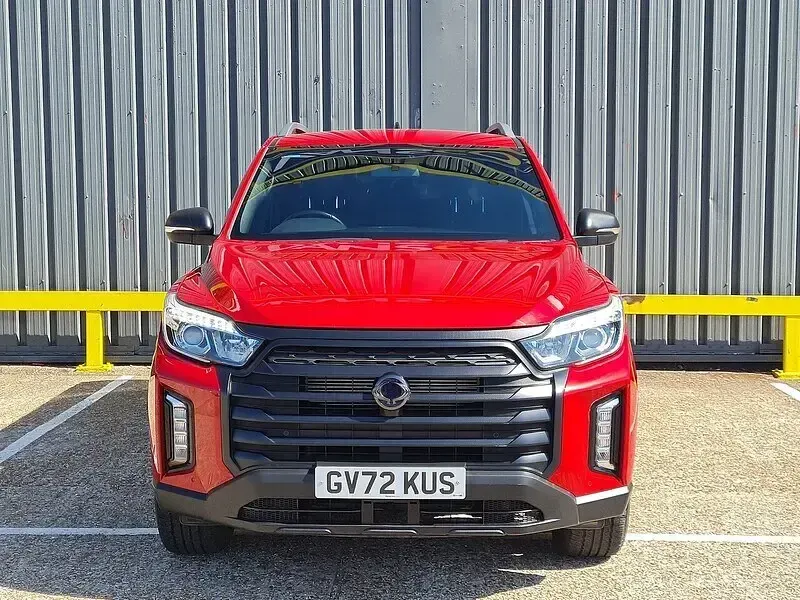 Used SsangYong Musso 187 HP (137 kW) 2022 Red Pickup