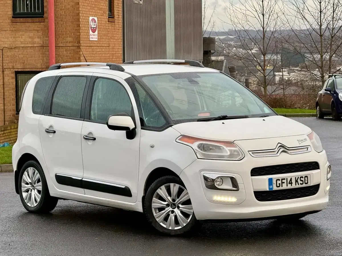 Used Citroën C3 Picasso Exclusive 90 HP (66 kW) 2014 White MPV