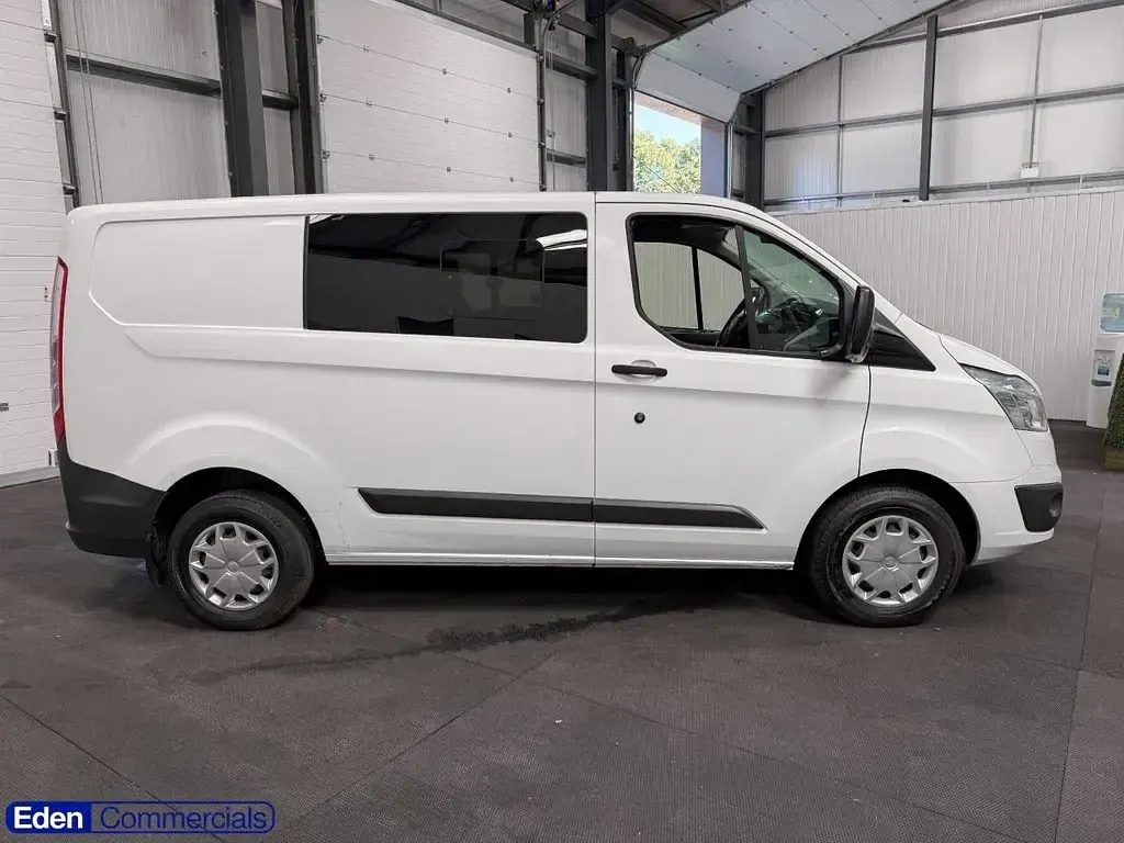 Used Ford Transit Custom Trend 130 HP (95 kW) 2017 White Van