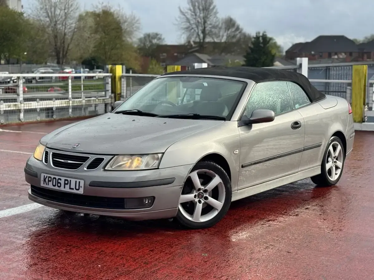 Używany Saab 9-3 Cabriolet Vector 2006 Szary Kabriolet
