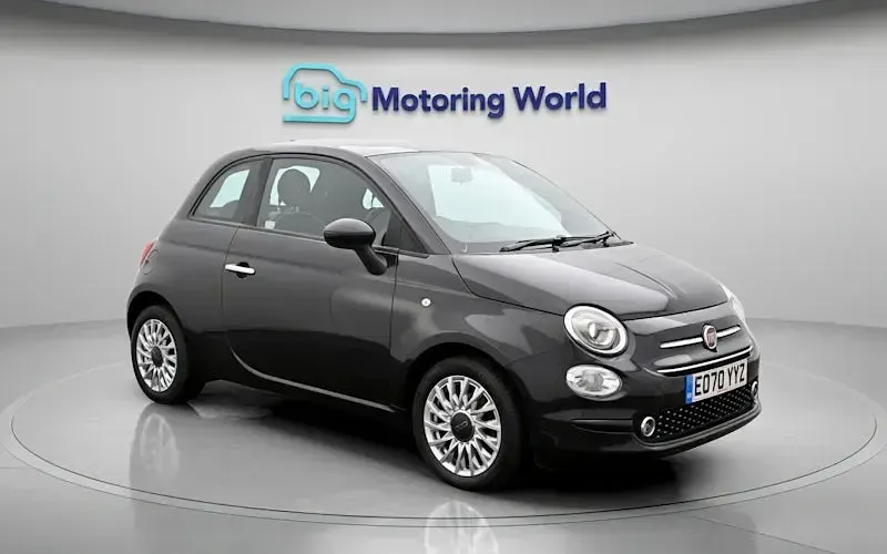 Used Fiat 500 Lounge 70 HP (51 kW) 2020 Black Hatchback