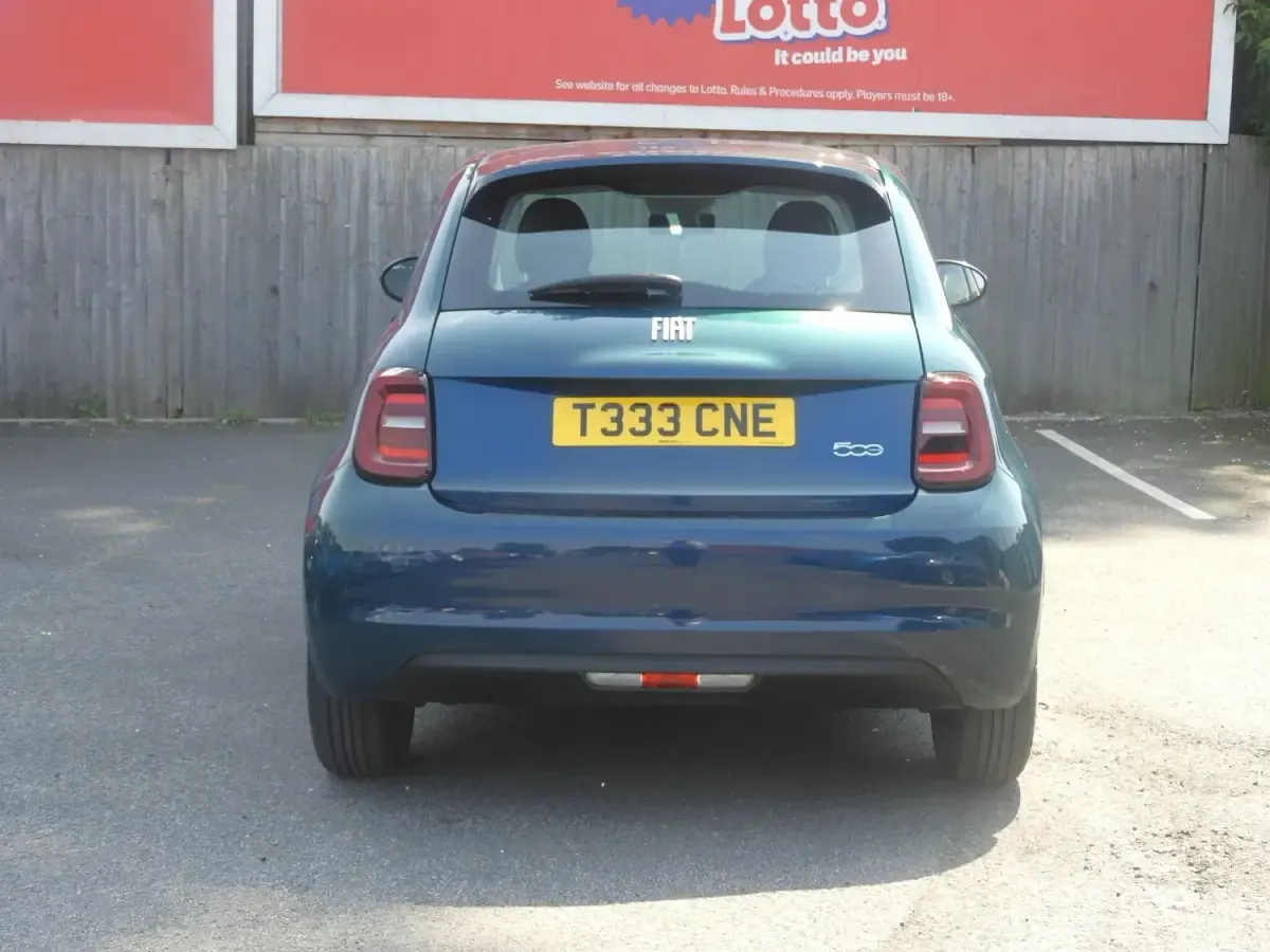 Used Fiat 500e Action 69 kW (95 HP) 2023 Green Hatchback
