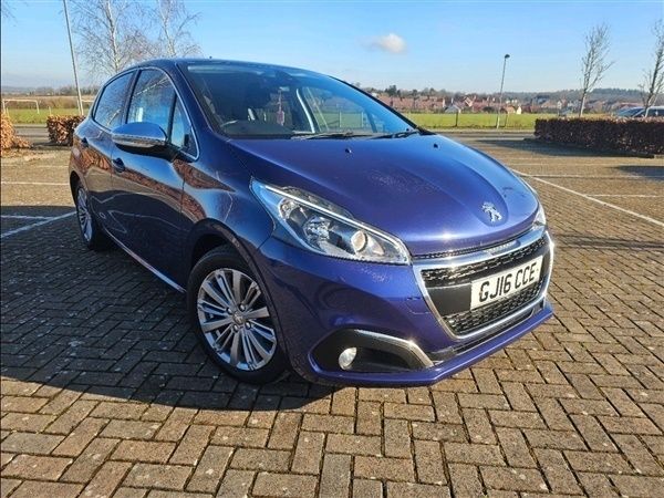 Blue Used 2016 Peugeot 208 Allure Hatchback | £4,750 (Fair price) - Image 1/1