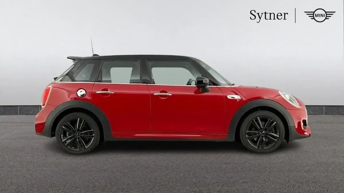 Used Mini Cooper S Sport 192 HP (141 kW) 2019 Red Hatchback