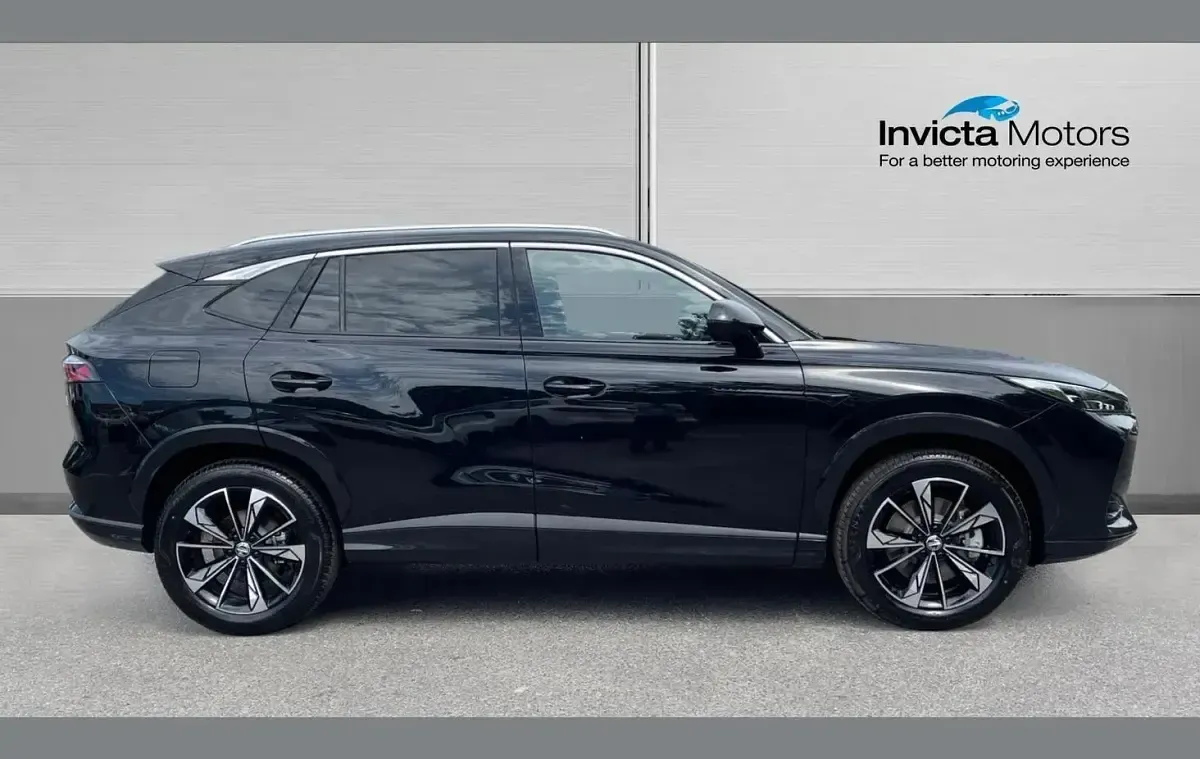 New MG HS Trophy 224 HP (164 kW) 2026 Grey SUV