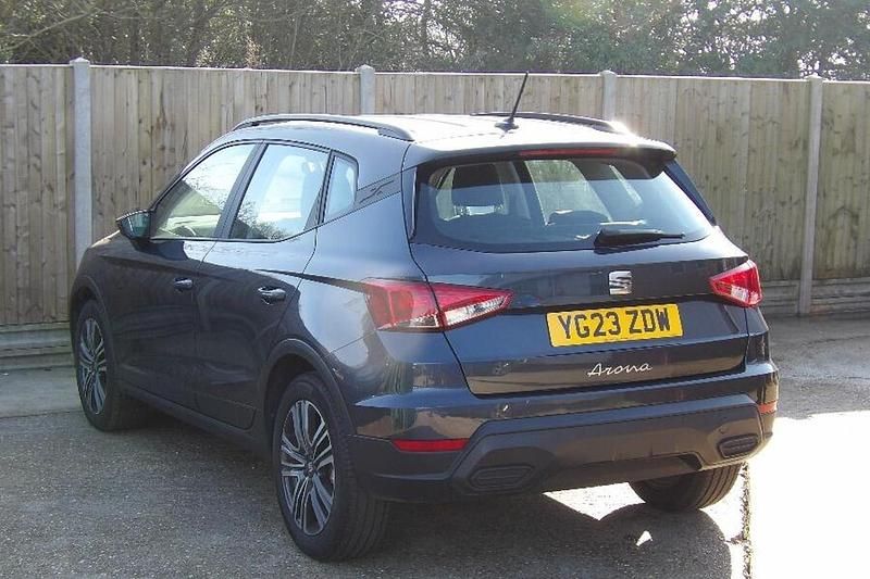Used Seat Arona SE Technology 108 HP (79 kW) 2023 Grey SUV