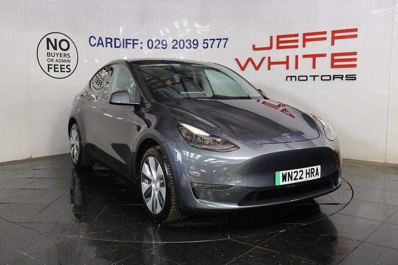 Grey Used 2022 Tesla Model Y Long Range AWD SUV | £24,488 (Fair price) - Image 1/4