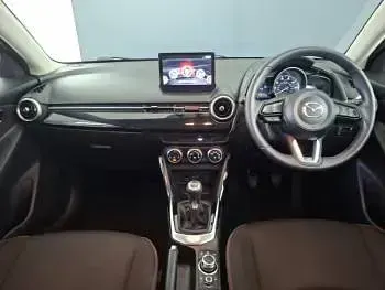 Used Mazda 2 75 HP (55 kW) 2023 Red Hatchback