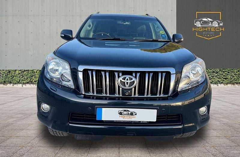 Used Toyota Land Cruiser 190 HP (139 kW) 2014 Grey SUV